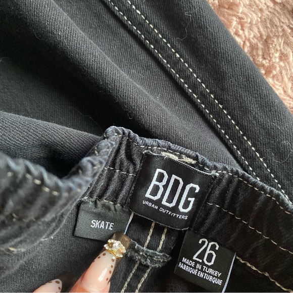 BDG x UO Skate Cargo Pants - Picture 4 of 4